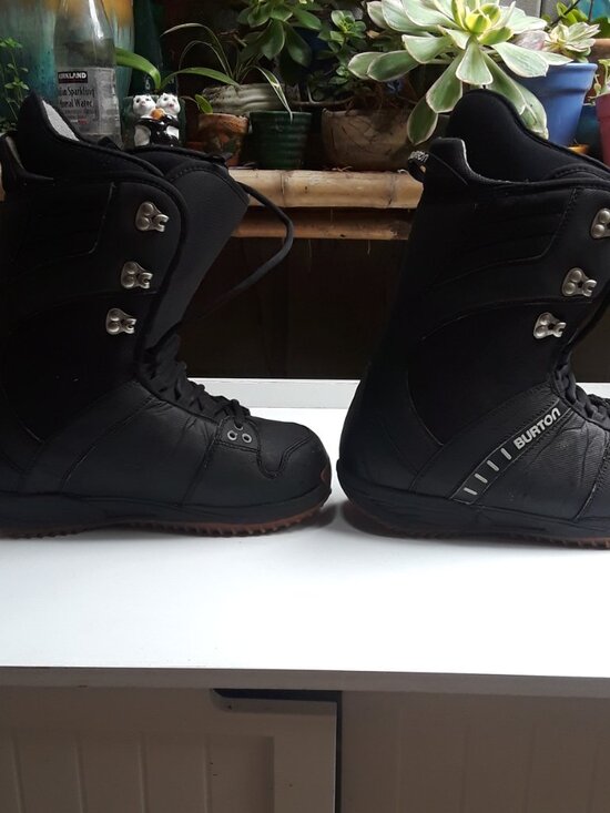 Burton Freestyle FLEX 1 Snowboard Boots - Men\'s Size 9.5 - Black